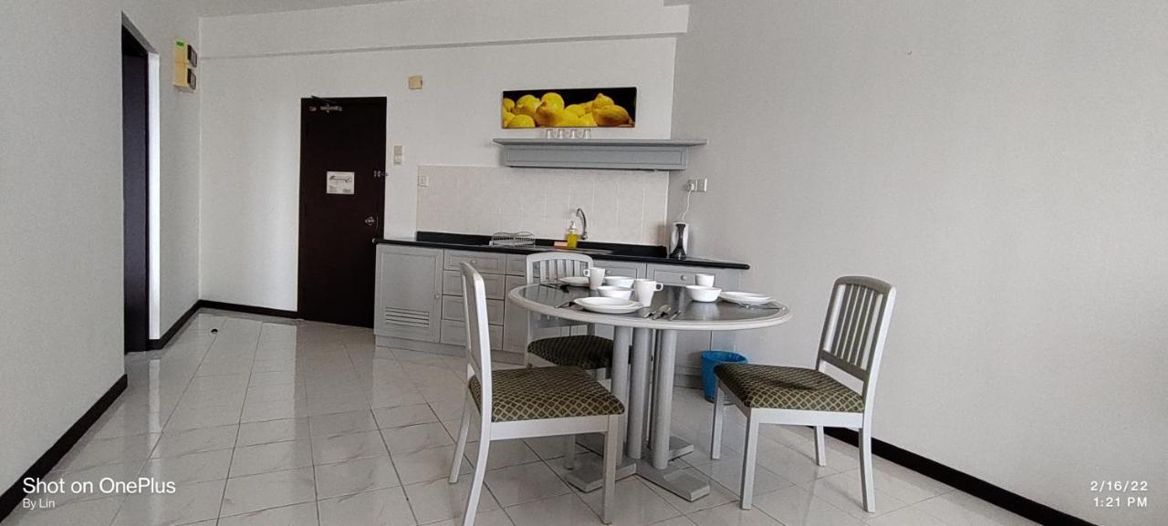 Sea View Paradise Apartamento Tanjung Bungah  Exterior foto